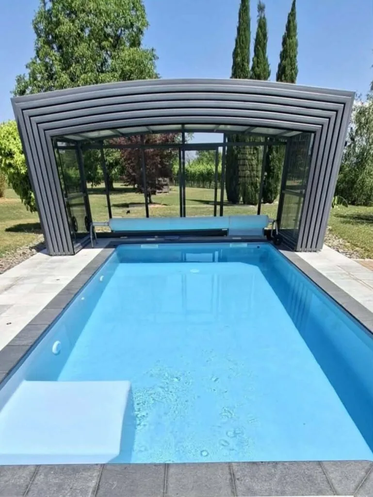 Piscine pleine